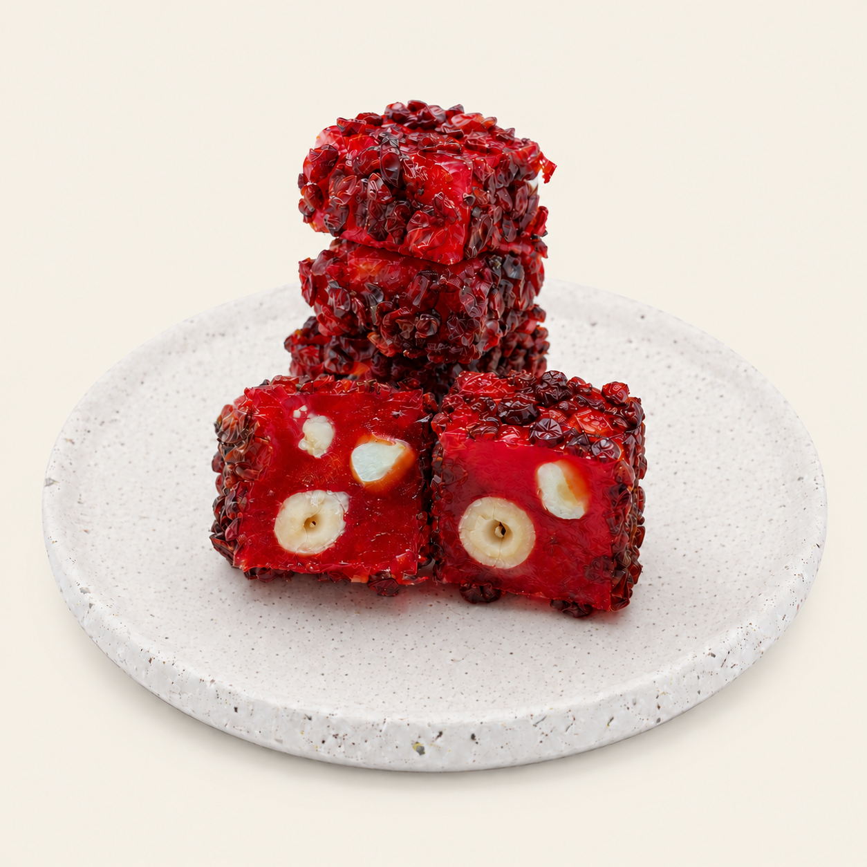 Hazelnoot Cranberry op warme achtergrond